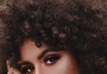 Dramatické rty, něžný vzhled i krystaly na tváři: Toto je 11 TOP líčení z MET Gala